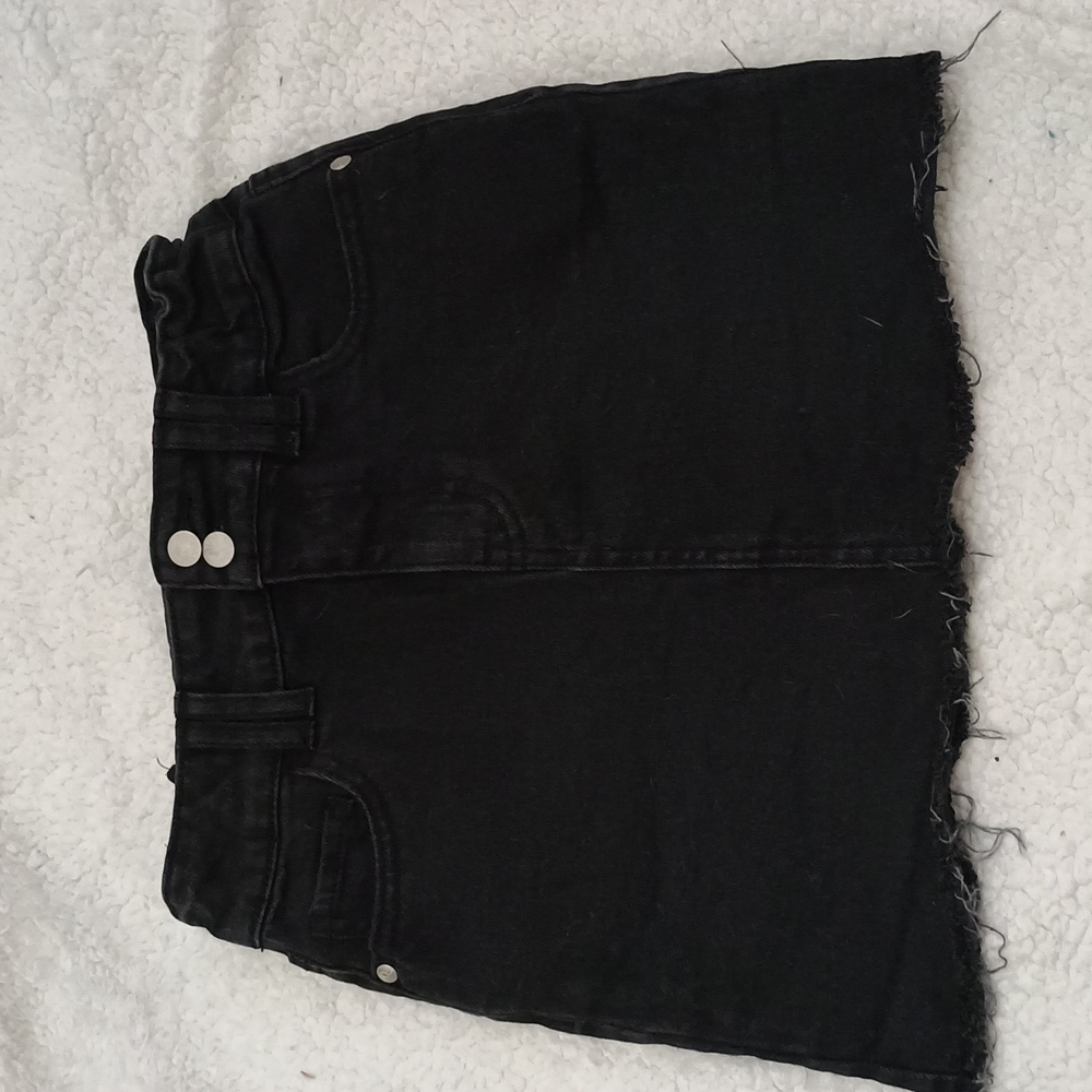 10 For $10 Art Class Skirt Size 10-12